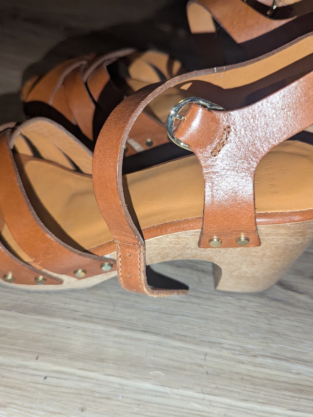 Sezane Tan Brown Leather Strappy Clog Wood Heels Sandals - Picture 4 of 7